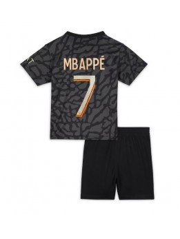 Otroški Nogometna dresi replika Paris Saint-Germain Kylian Mbappe #7 Tretji 2023-24 Kratek rokav (+ hlače)